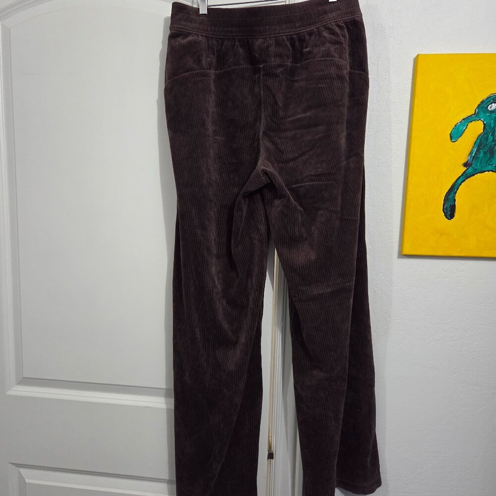 *EUC* Lululemon Scuba MR Wide-Leg Pant- Size 8 - Picture 11 of 12